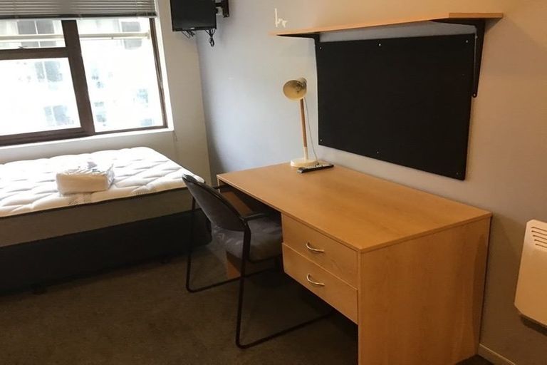 Photo of property in Orange Apartments/victoria Centr, 406/169 The Terrace, Wellington Central, Wellington, 6011