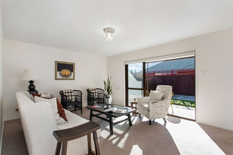 Photo of property in 107 Racecourse Road, Sockburn, Christchurch, 8042