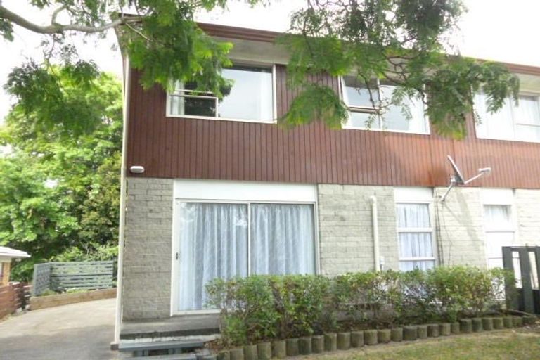 Photo of property in 2/18 Pegler Drive, Howick, Auckland, 2014