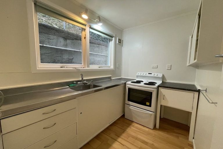 Photo of property in 1/27 South Karori Road, Karori, Wellington, 6012
