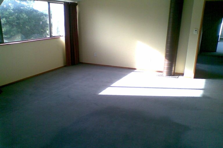 Photo of property in 9a Sequoia Place, Parklands, Christchurch, 8083