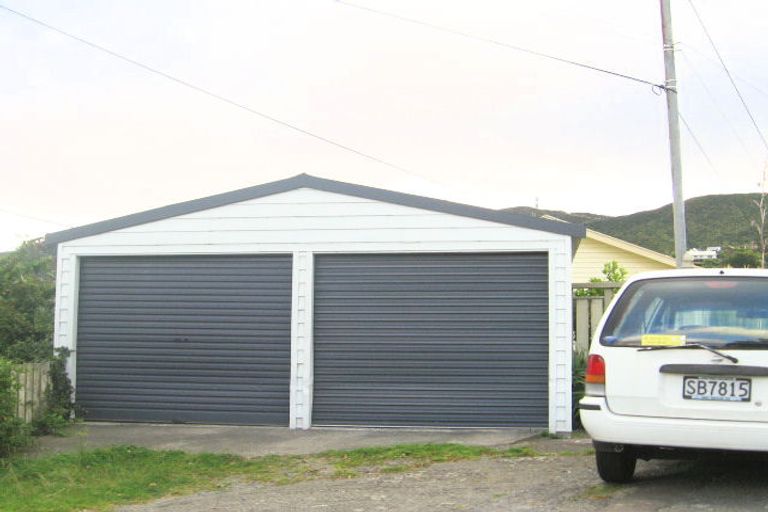 Photo of property in 2/21 Sunshine Avenue, Karori, Wellington, 6012