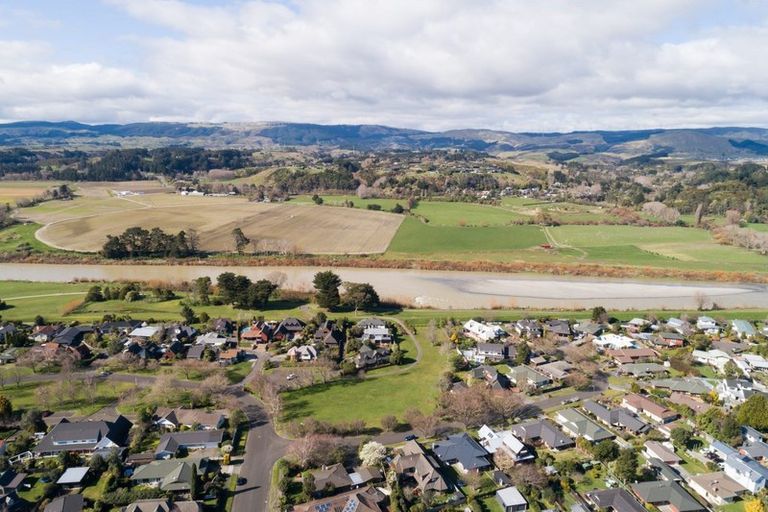 Photo of property in 113 Waterloo Crescent, Hokowhitu, Palmerston North, 4410