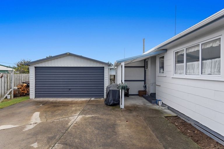 Photo of property in 22 Rimu Street, Edgecumbe, 3120