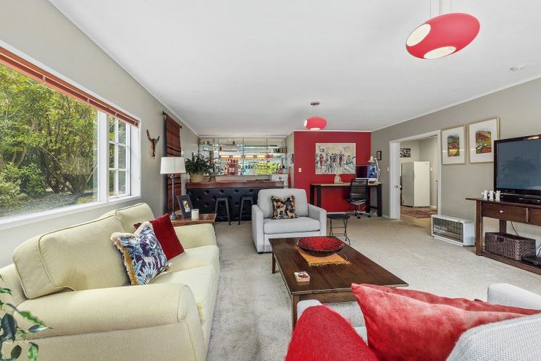 Photo of property in 12 Madison Place, Miramar, Wellington, 6022