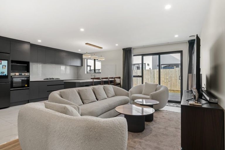 Photo of property in 16 Karihi Road, Karaka, Papakura, 2113