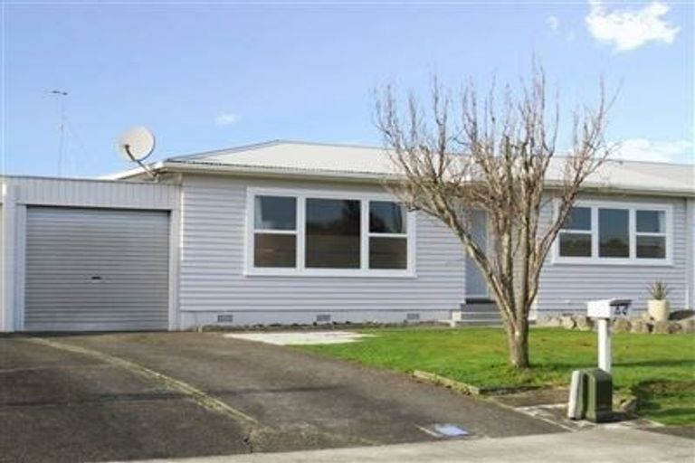 Photo of property in 44 Rugby Street, Levin, 5510