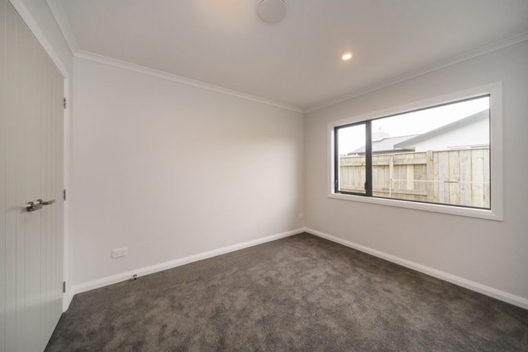 Photo of property in 95 Johnstone Drive, Fitzherbert, Palmerston North, 4410