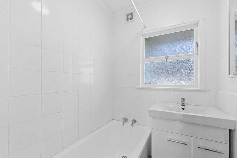 Photo of property in 1/47 Francis Street, Hauraki, Auckland, 0622