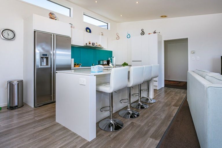 Photo of property in 111 Te Pamahue Drive, Whangamata, 3620