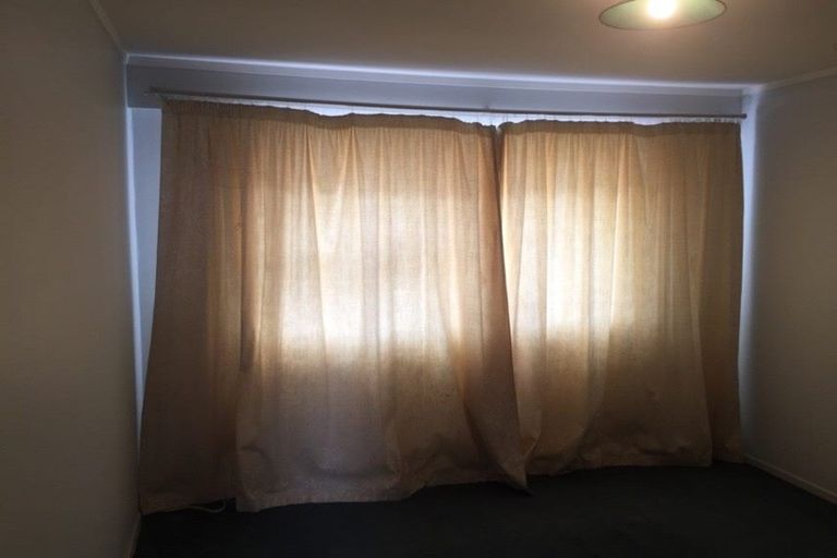 Photo of property in 2/40 Wyllie Road, Papatoetoe, Auckland, 2025