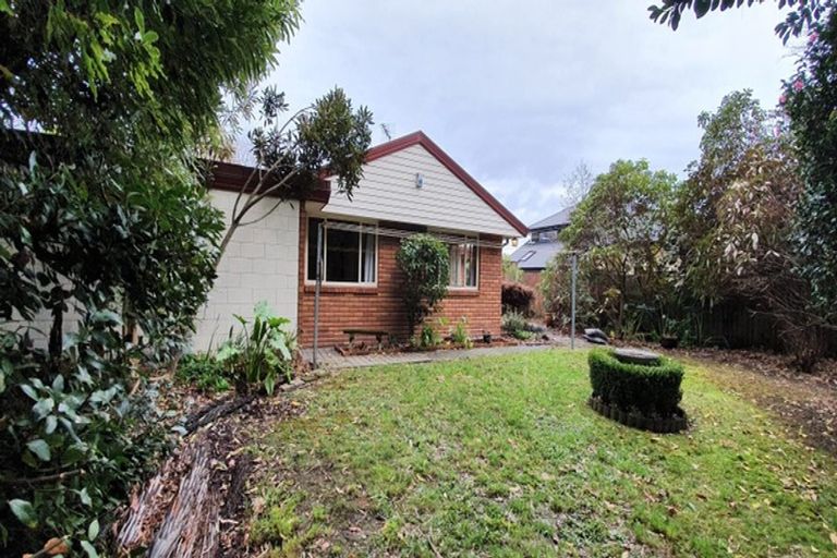 Photo of property in 155 Cashmere Road, Hoon Hay, Christchurch, 8025