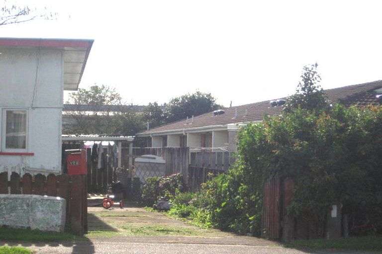 Photo of property in 17b Puhinui Road, Manukau, Auckland, 2104