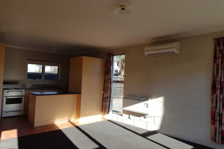 Photo of property in 4/31 Packe Street, Edgeware, Christchurch, 8013