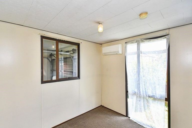 Photo of property in 2/30 Gifford Road, Papatoetoe, Auckland, 2025