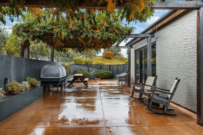 Photo of property in 57 Hall Road, Bannockburn, Cromwell, 9384