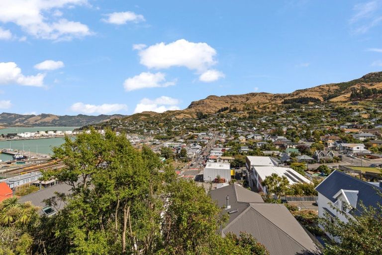 Photo of property in 59 Reserve Terrace, Lyttelton, 8082