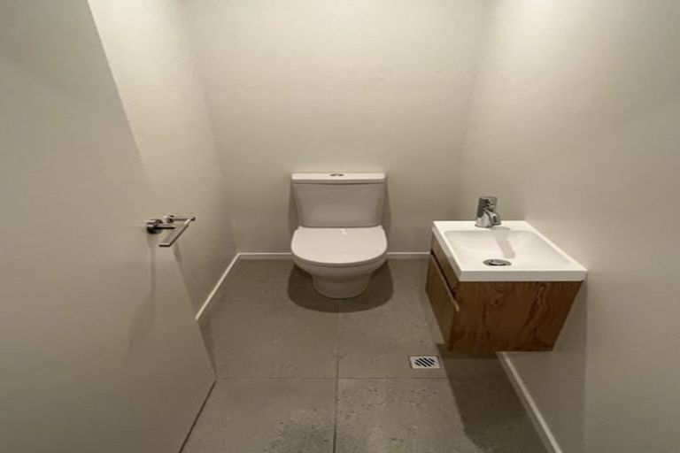 Photo of property in 19c Cuba Street, Petone, Lower Hutt, 5012