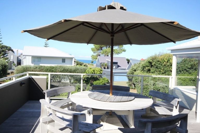 Photo of property in 12 Jacksons Claim, Pauanui, Hikuai, 3579