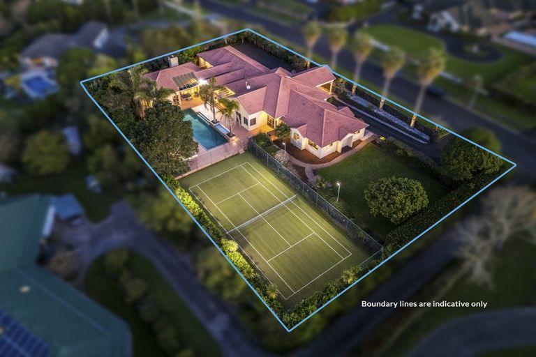 Photo of property in 9 Burgundy Park Avenue, Henderson, Auckland, 0612