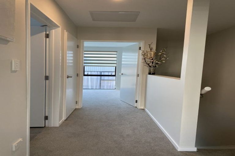 Photo of property in 27 Hinonga Loop, Silverdale, 0932