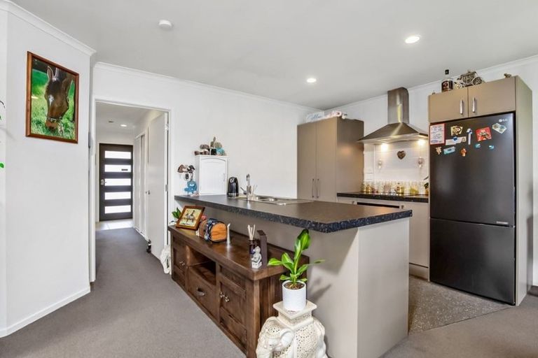 Photo of property in 33 Limbrick Crescent, Wigram, Christchurch, 8042