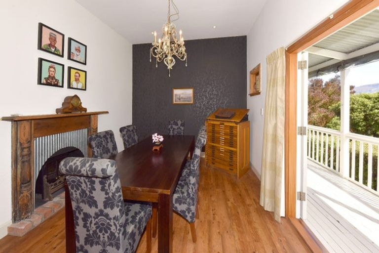 Photo of property in 35 Reserve Terrace, Lyttelton, 8082