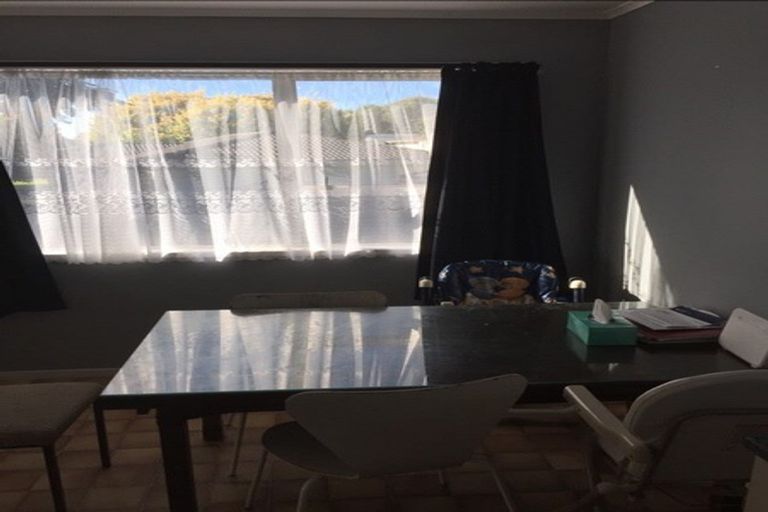 Photo of property in 25 Redcrest Avenue, Red Hill, Papakura, 2110