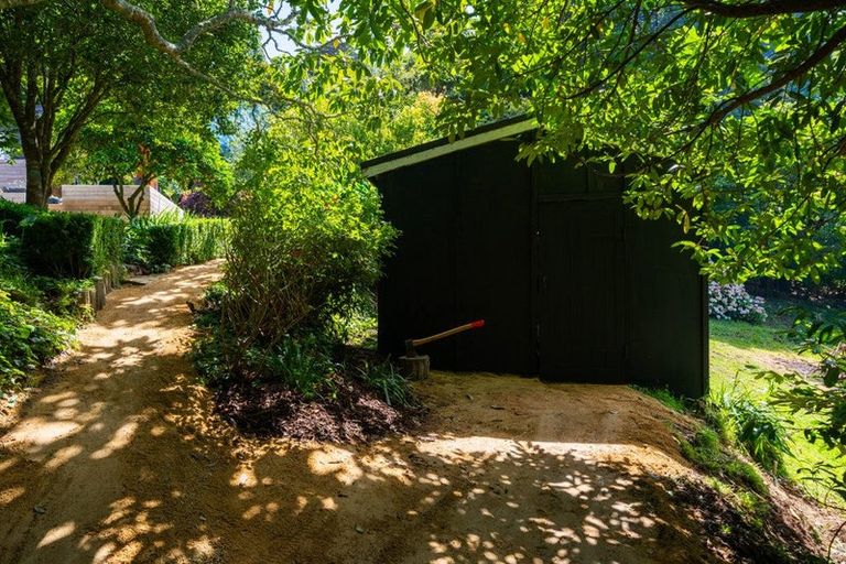 Photo of property in 215 Takapu Road, Takapu Valley, Wellington, 5028