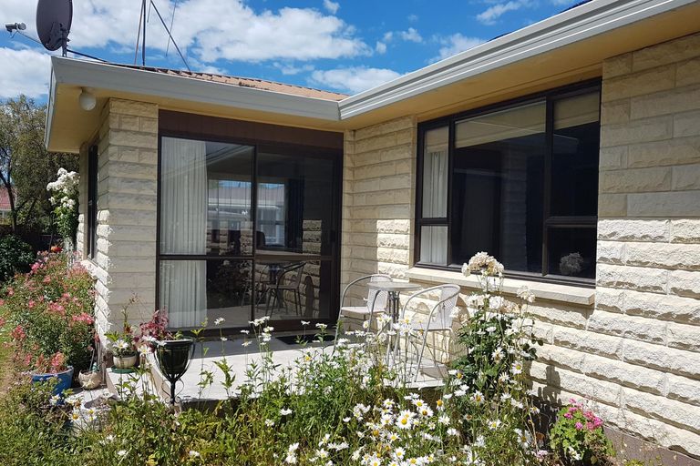 Photo of property in 136 Queen Street, Waimate, 7924