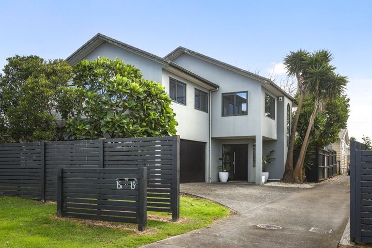 Photo of property in 15a Teal Crescent, Beach Haven, Auckland, 0626