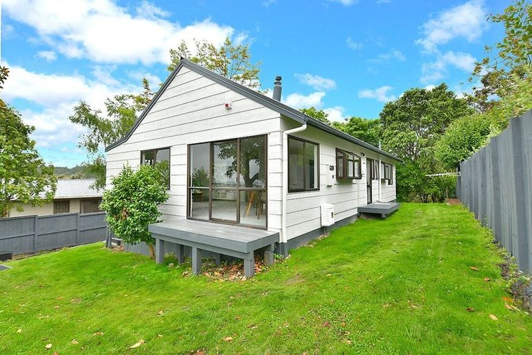 Photo of property in 41 Pemberton Avenue, Bayview, Auckland, 0629