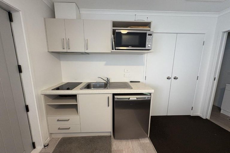 Photo of property in 41 Mount View Road, Melville, Hamilton, 3206