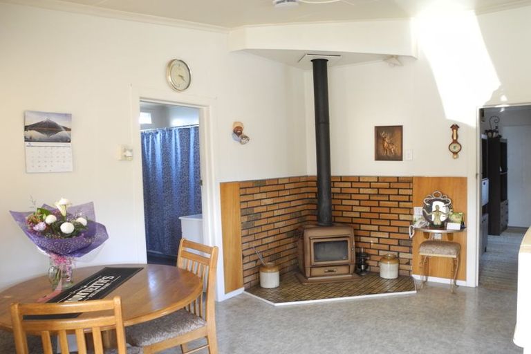 Photo of property in 56 Belt Street, Waimate, 7924