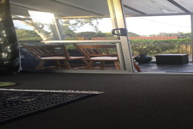 Photo of property in 2/73 Sabys Road, Halswell, Christchurch, 8025