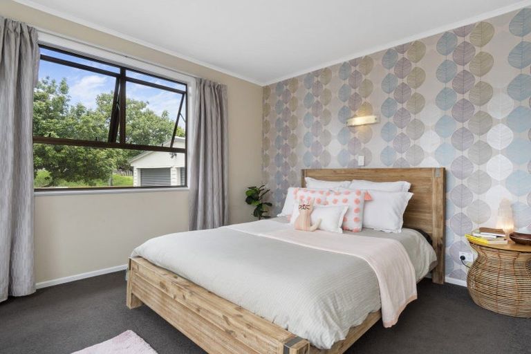 Photo of property in 105 Welcome Bay Road, Welcome Bay, Tauranga, 3112