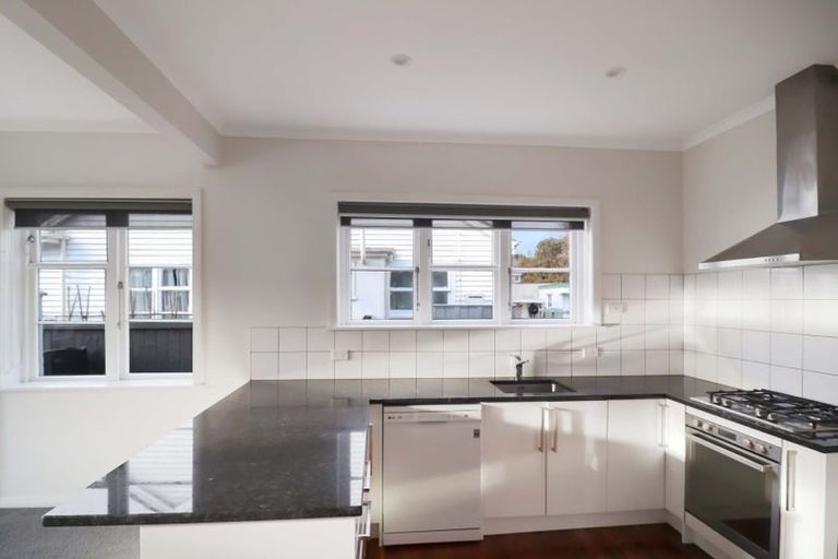 Photo of property in 58 Hall Crescent, Epuni, Lower Hutt, 5011