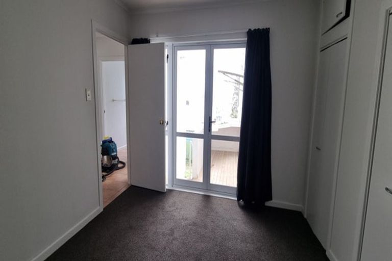 Photo of property in 7 Harrison Avenue, Belmont, Auckland, 0622