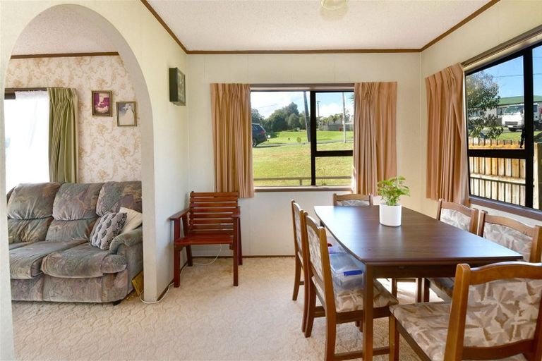 Photo of property in 9 Matai Road, Stanmore Bay, Whangaparaoa, 0932