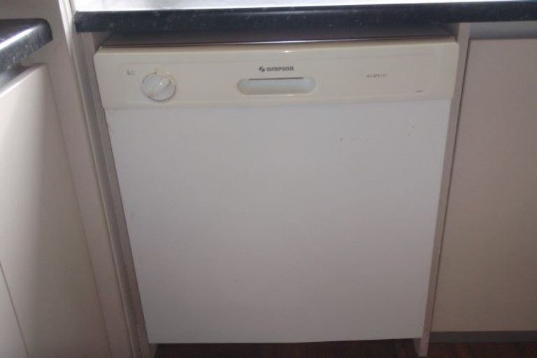 Photo of property in 4/586 Barbadoes Street, Edgeware, Christchurch, 8013