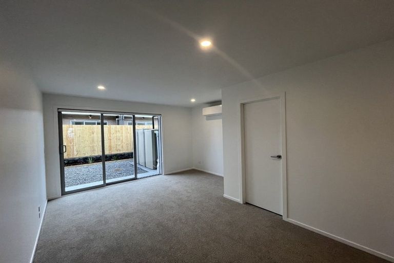 Photo of property in 6 Ngae Place, Mangere East, Auckland, 2024