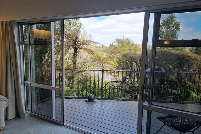 Photo of property in 37 Balfour Crescent, Riverlea, Hamilton, 3216