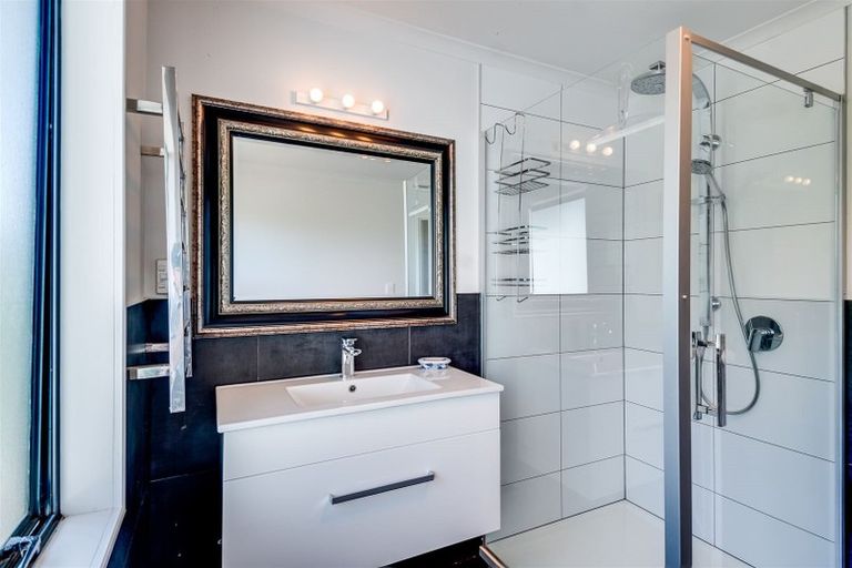 Photo of property in 85 Le Quesne Road, Bay View, Napier, 4104