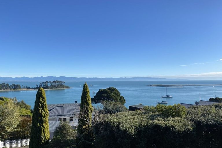 Photo of property in 28 Victoria Road, Stepneyville, Nelson, 7010