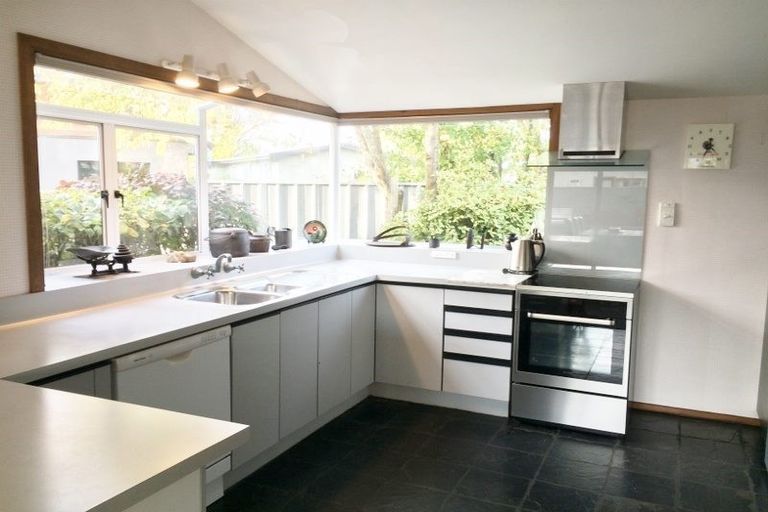 Photo of property in 70 Kingston Street, Albert Town, Wanaka, 9305