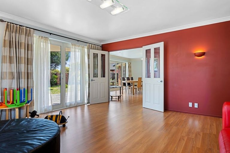 Photo of property in 19 Baltimore Green, Shirley, Christchurch, 8061