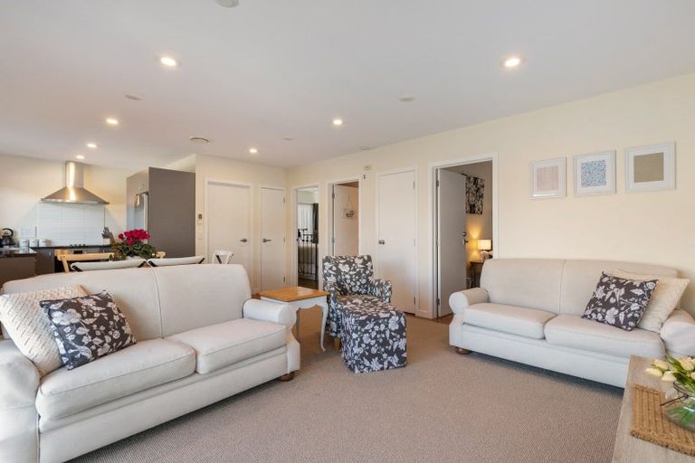 Photo of property in 58a Dart Place, Fernhill, Queenstown, 9300