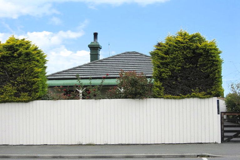 Photo of property in 405 High Street, Rangiora, 7400