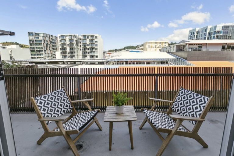 Photo of property in Galleria Apartments, 5/77 Tory Street, Te Aro, Wellington, 6011