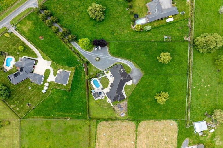 Photo of property in 503 Grasslands Drive, Cambridge, 3493